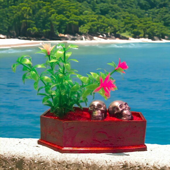 Aquarium Decoration  - Pink Coffin & Skulls with Flower Plant. - Picture 7 of 7